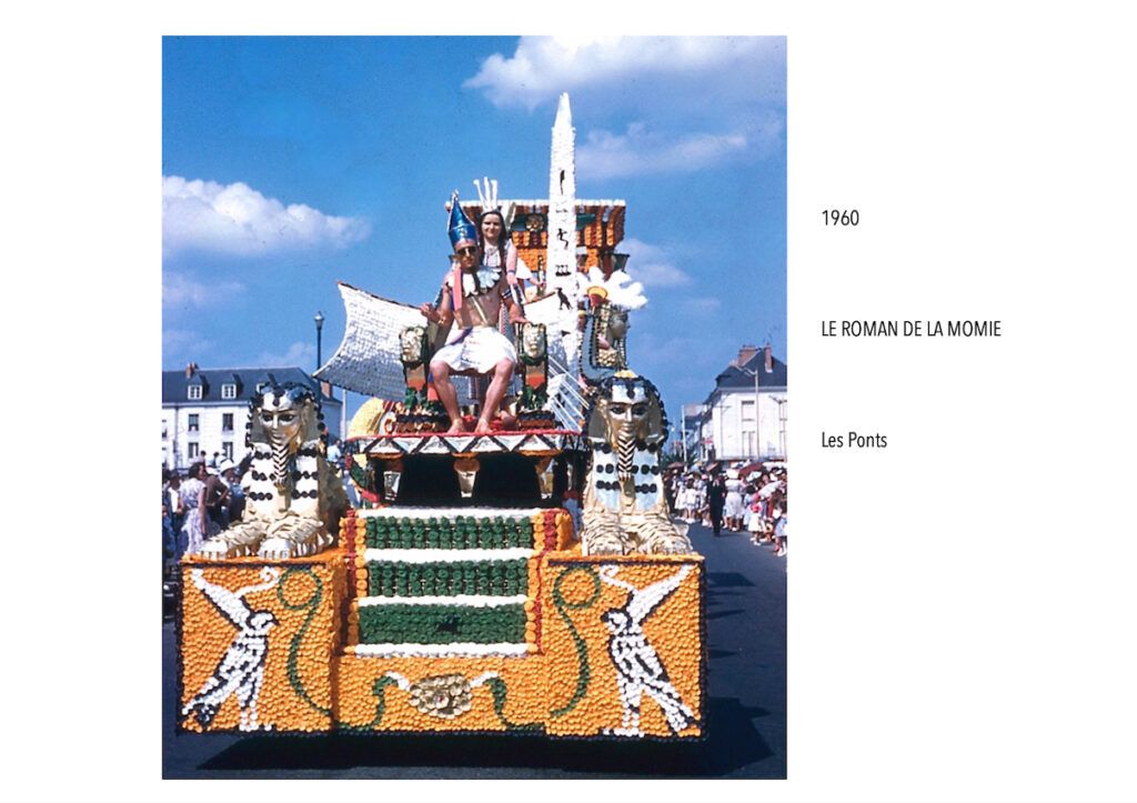 1960 Saumur Le défilé fleuri