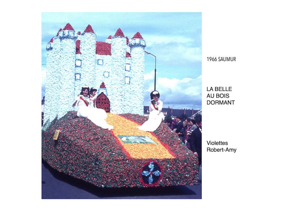 1966 Saumur Le défilé fleuri