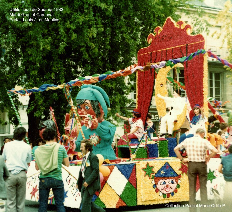 Défilé fleuri de Saumur 1982