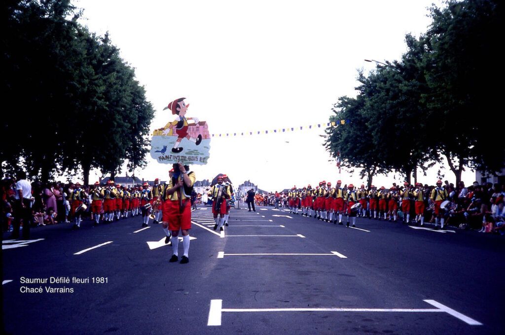 Saumur Défilé fleuri 1981