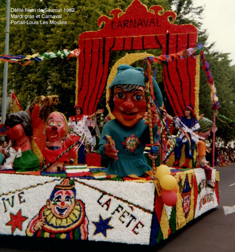 Défilé fleuri de Saumur 1982