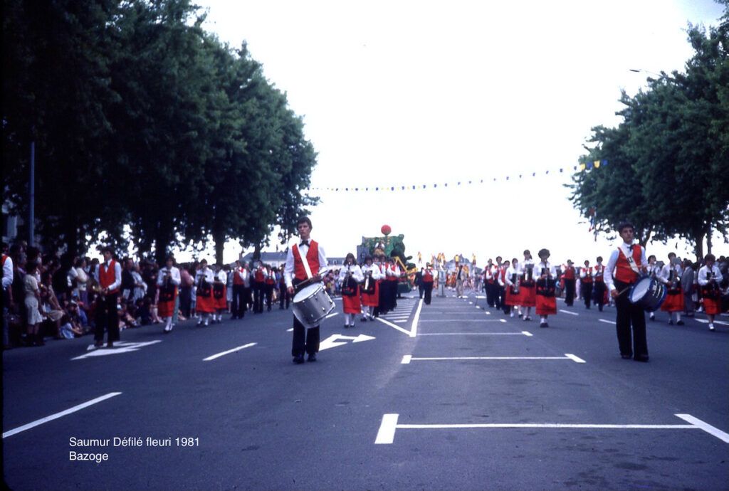 Saumur Défilé fleuri 1981