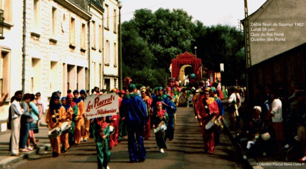 Défilé fleuri de Saumur 1982