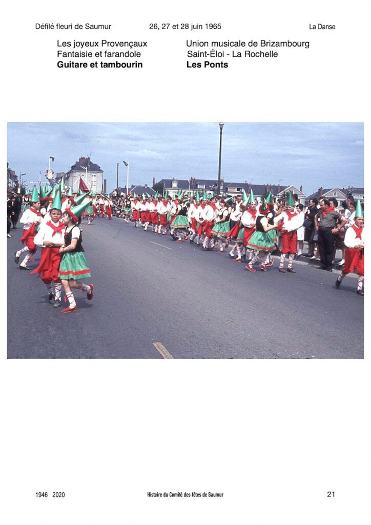 Saumur Mémoires de Fêtes - Défilé fleuri 1965.