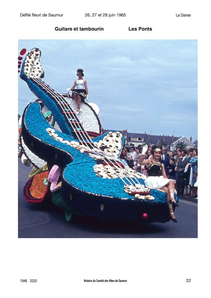 Saumur Mémoires de Fêtes - Défilé fleuri 1965.