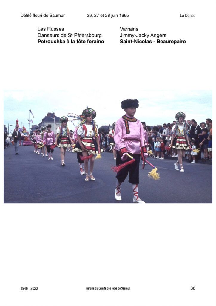 Saumur Mémoires de Fêtes - Défilé fleuri 1965.