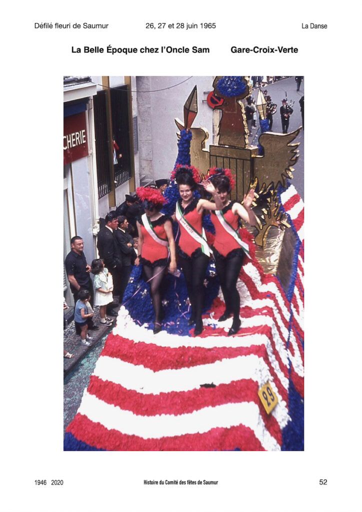 Saumur Mémoires de Fêtes - Défilé fleuri 1965.