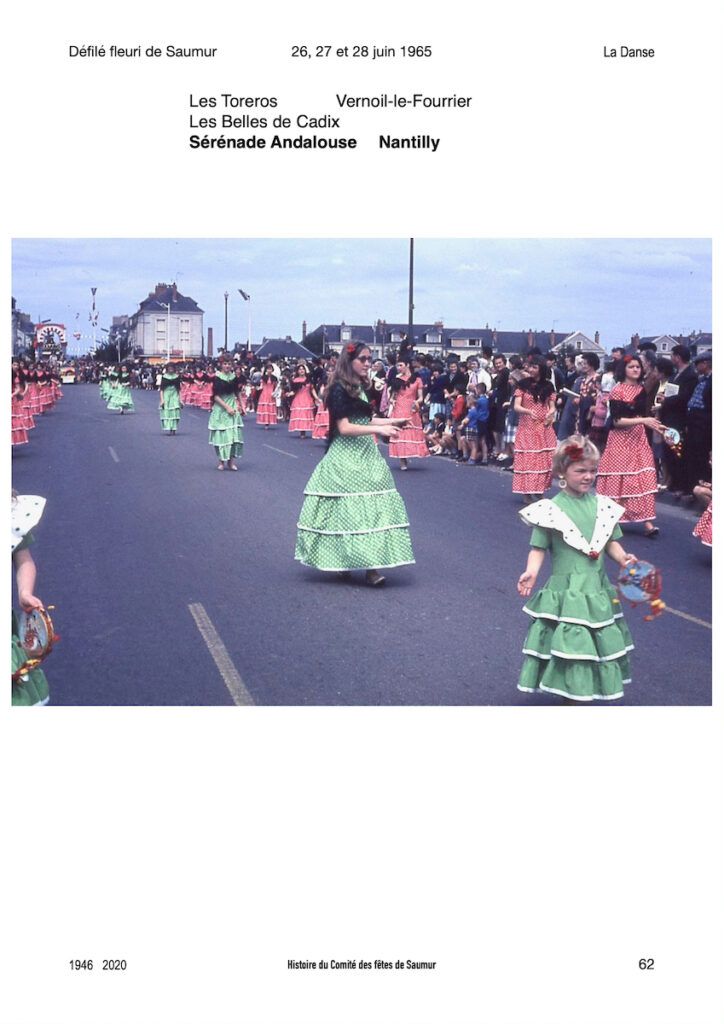 Saumur Mémoires de Fêtes - Défilé fleuri 1965.