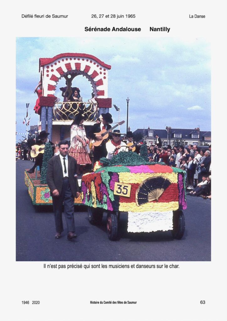 Saumur Mémoires de Fêtes - Défilé fleuri 1965.