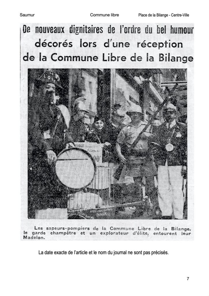 Saumur - Années 50 - La Commune libre de la place Bilange