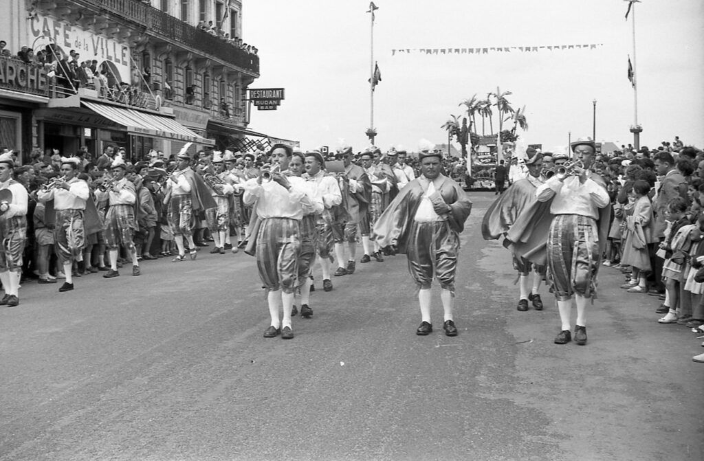 Saumur Mémoires de Fêtes - 1955