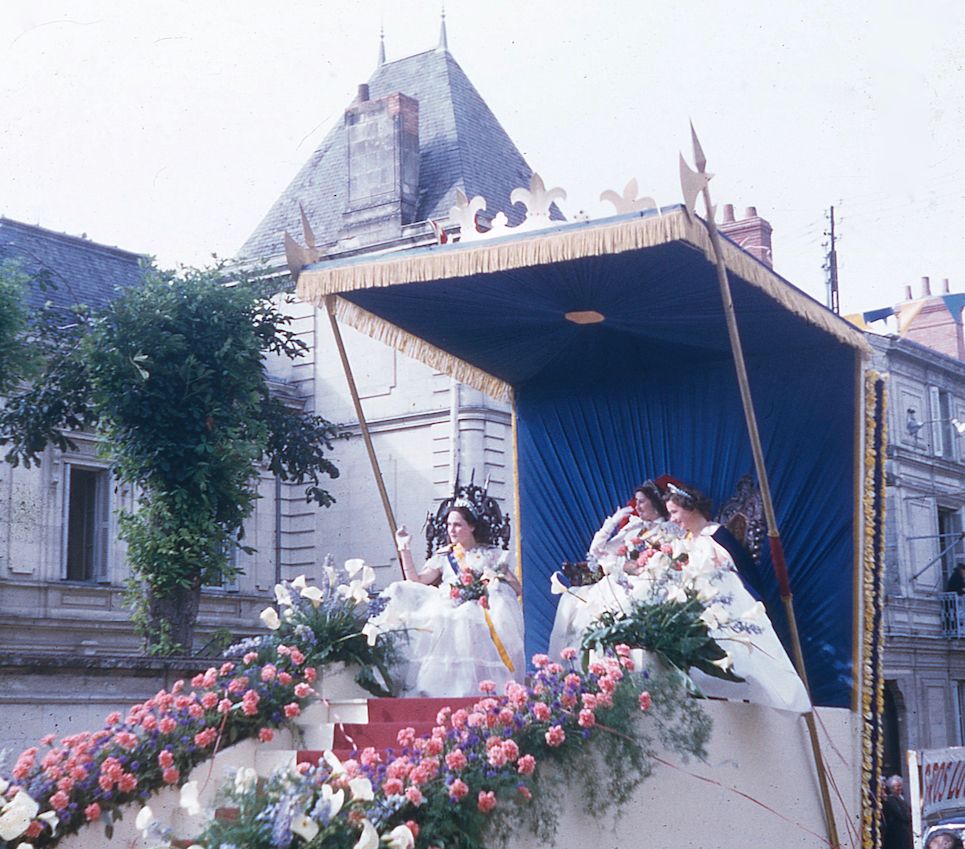 Saumur Mémoires de Fêtes - 1955