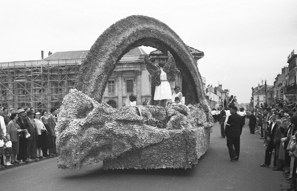 Saumur Mémoires de Fêtes - 1954