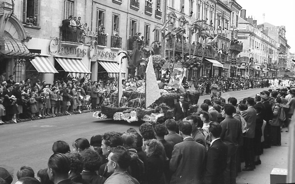 Saumur Mémoires de Fêtes - 1955
