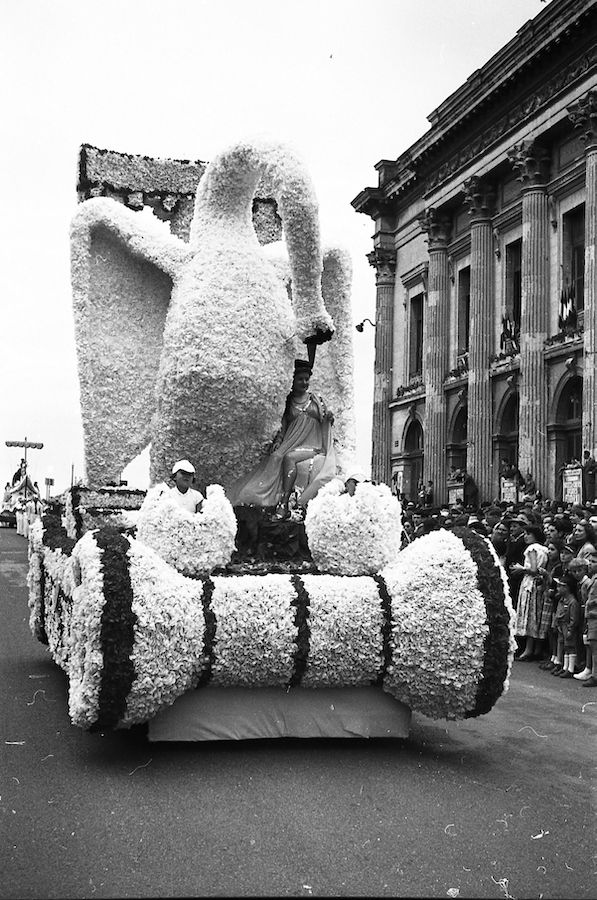 Saumur Mémoires de Fêtes - 1954