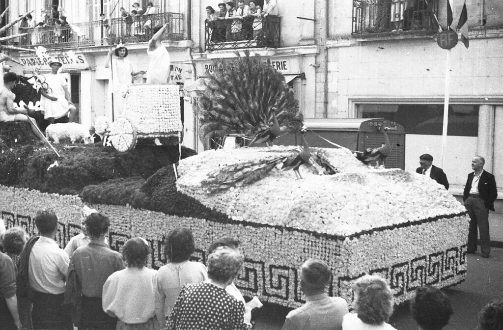 Saumur Mémoires de Fêtes - 1954