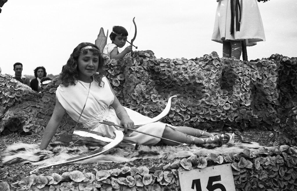 Saumur Mémoires de Fêtes - 1954