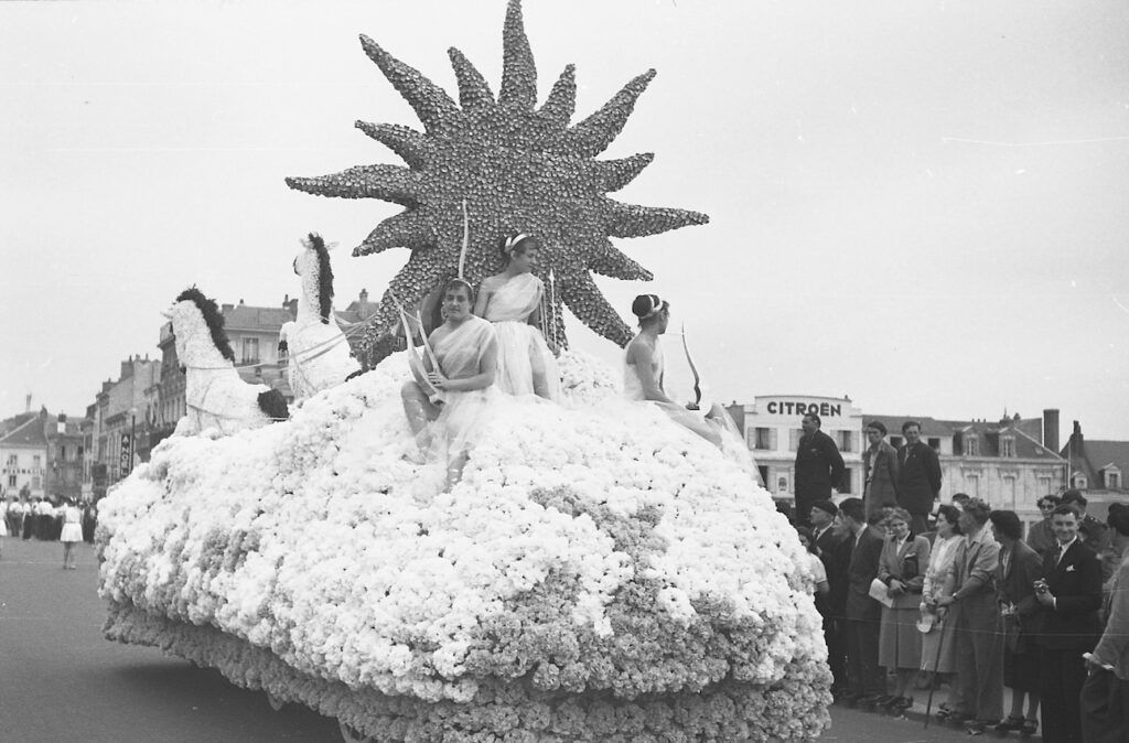 Saumur Mémoires de Fêtes - 1954