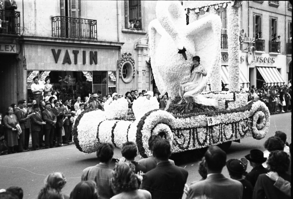 Saumur Mémoires de Fêtes - 1954