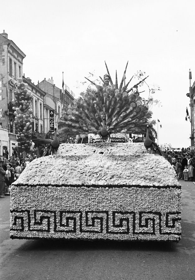 Saumur Mémoires de Fêtes - 1954