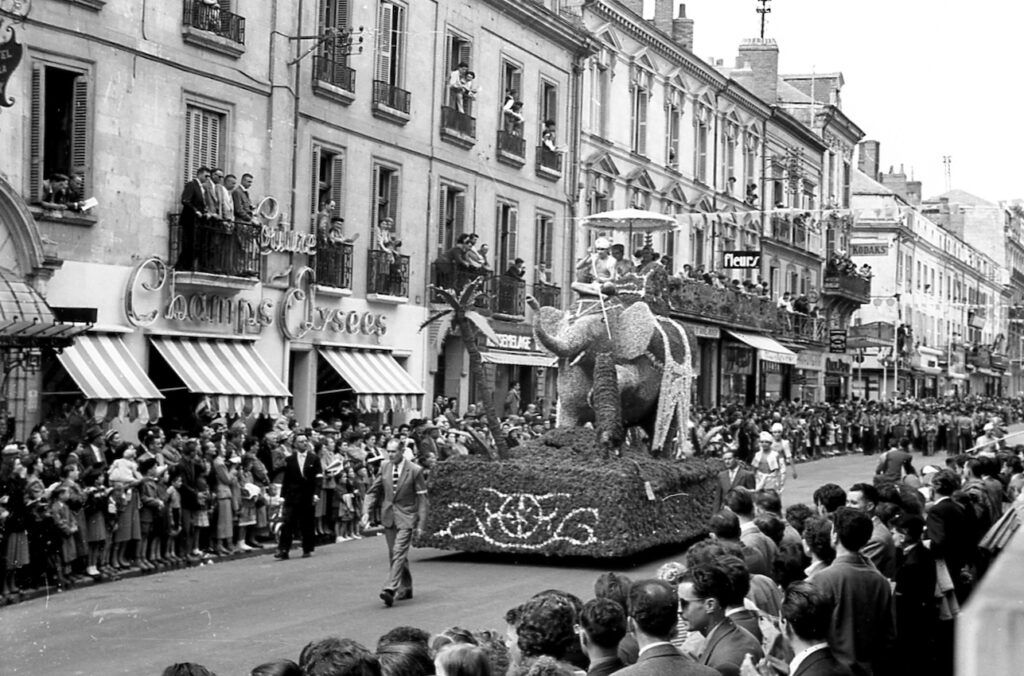 Saumur Mémoires de Fêtes - 1955