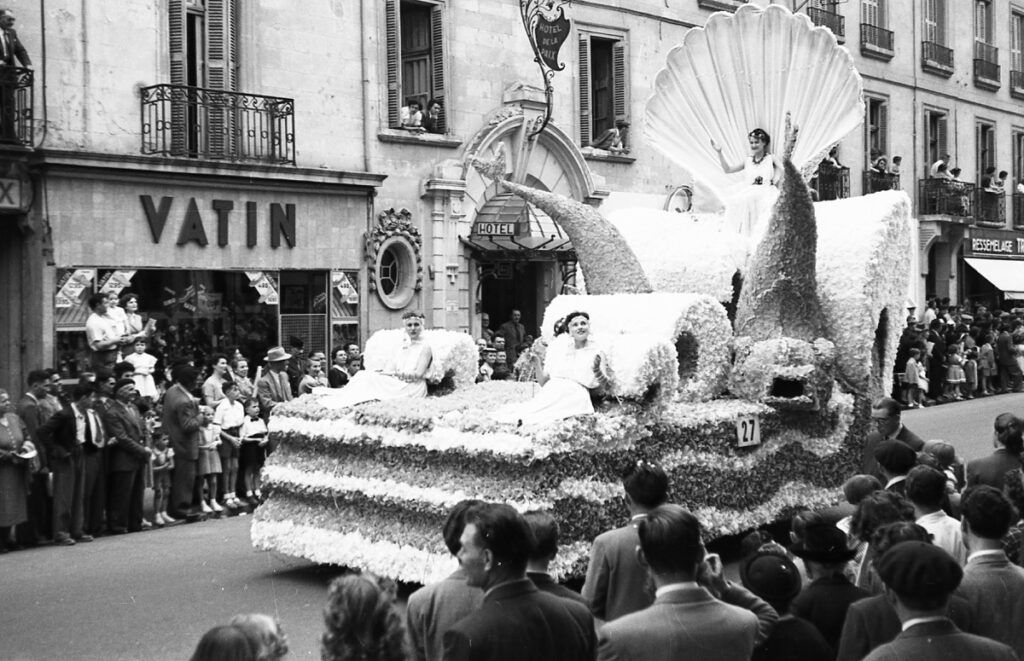 Saumur Mémoires de Fêtes - 1954