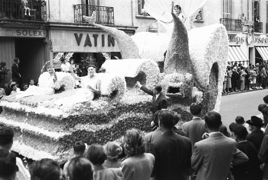 Saumur Mémoires de Fêtes - 1954