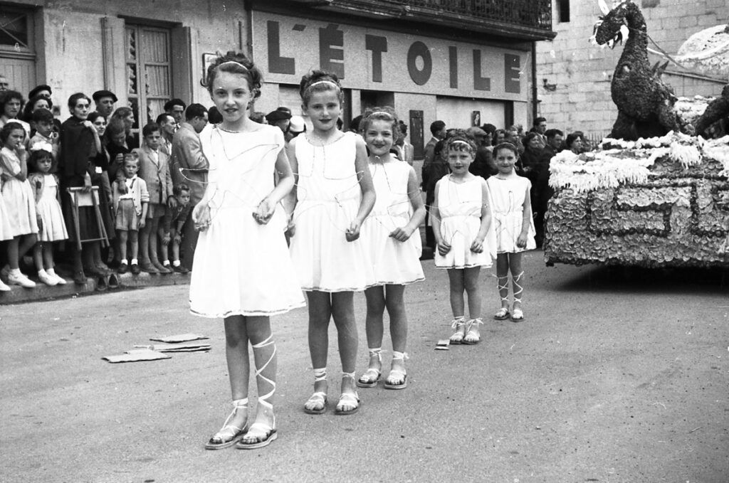 Saumur Mémoires de Fêtes - 1954