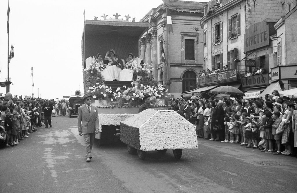 Saumur Mémoires de Fêtes - 1954