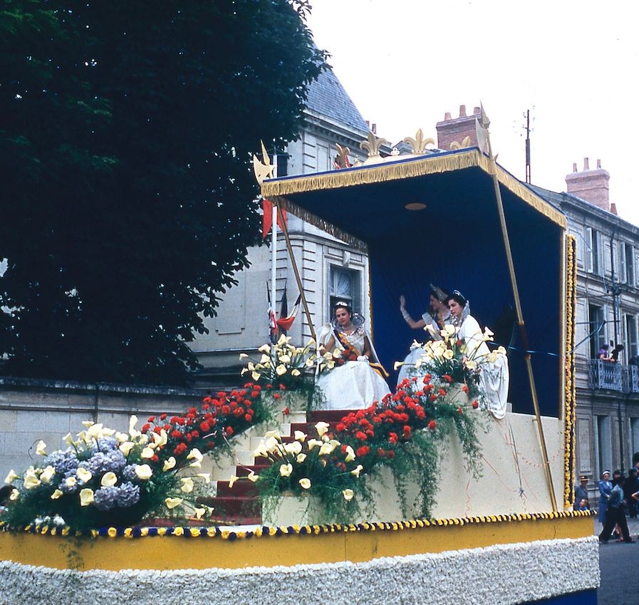 Saumur Mémoires de Fêtes - 1955