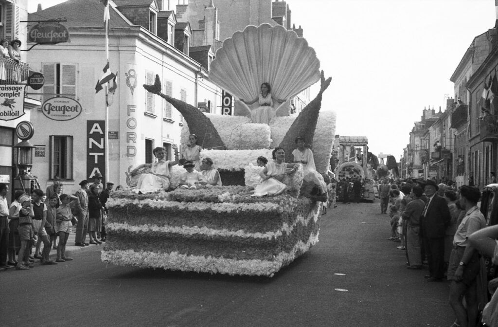 Saumur Mémoires de Fêtes - 1954