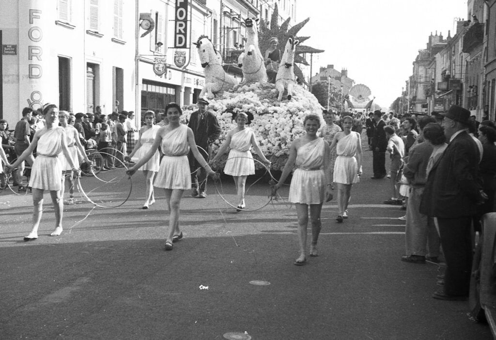 Saumur Mémoires de Fêtes - 1954