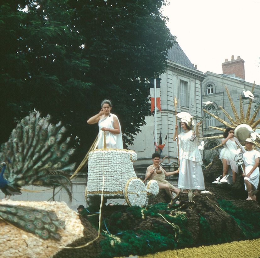 Saumur Mémoires de Fêtes - 1954