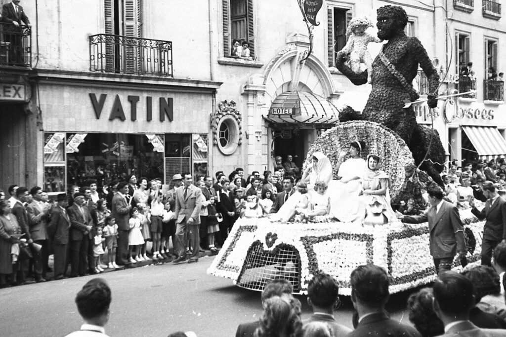 Saumur Mémoires de Fêtes - 1954