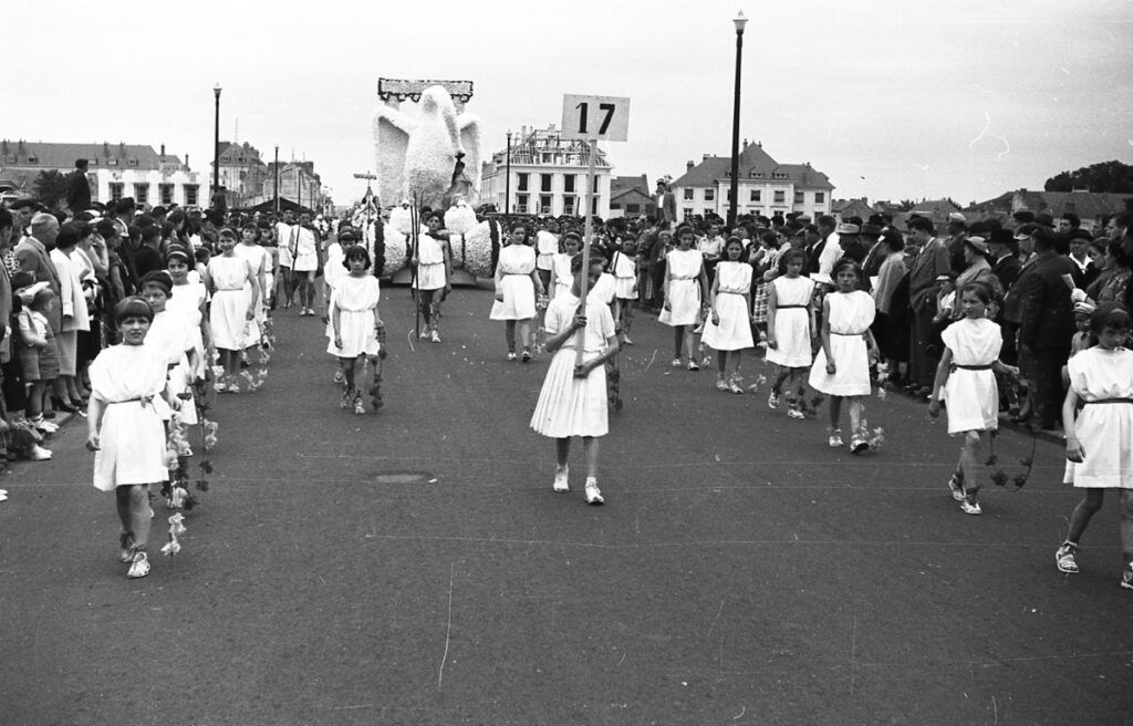 Saumur Mémoires de Fêtes - 1954