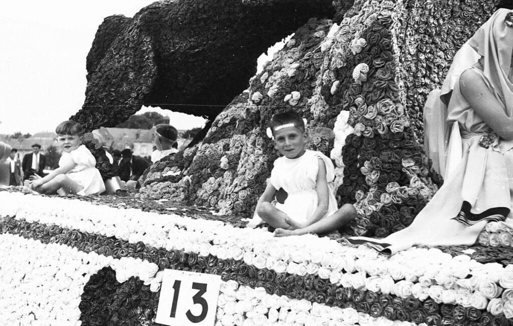 Saumur Mémoires de Fêtes - 1954