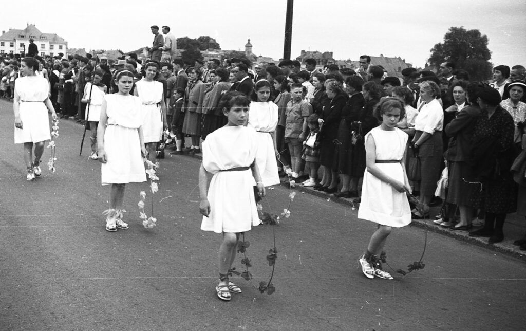 Saumur Mémoires de Fêtes - 1954