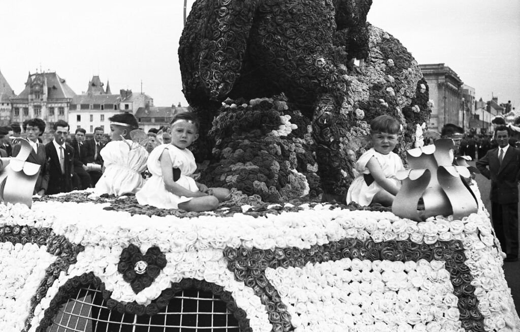 Saumur Mémoires de Fêtes - 1954