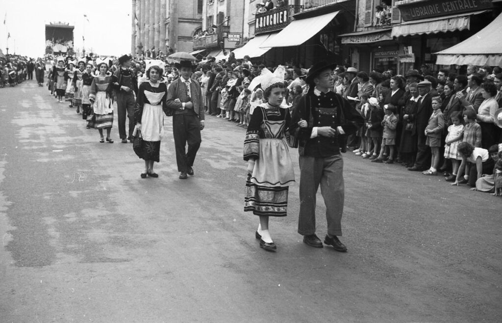 Saumur Mémoires de Fêtes - 1954