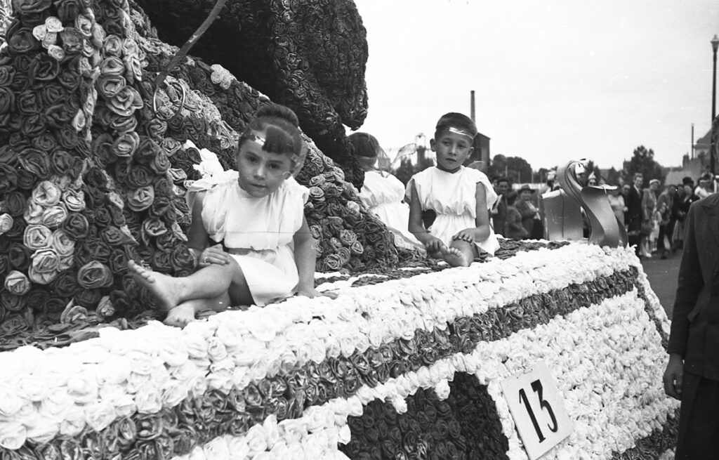 Saumur Mémoires de Fêtes - 1954