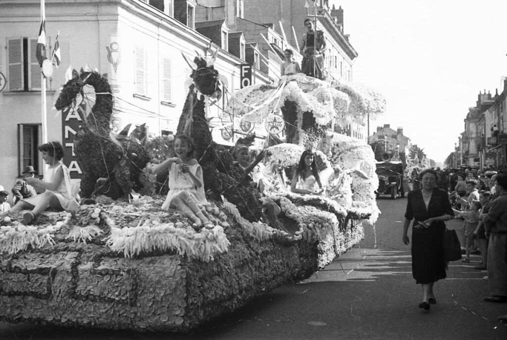 Saumur Mémoires de Fêtes - 1954