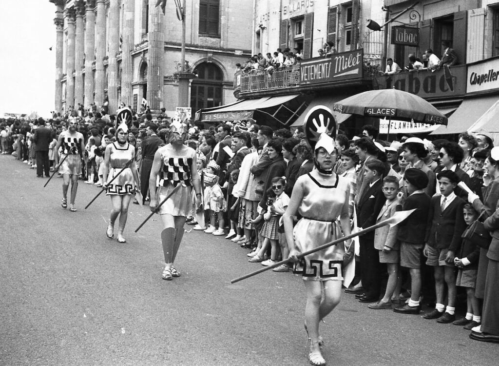 Saumur Mémoires de Fêtes - 1954