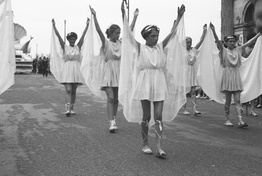 Saumur Mémoires de Fêtes - 1954