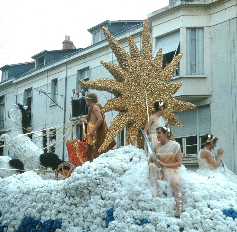 Saumur Mémoires de Fêtes - 1954