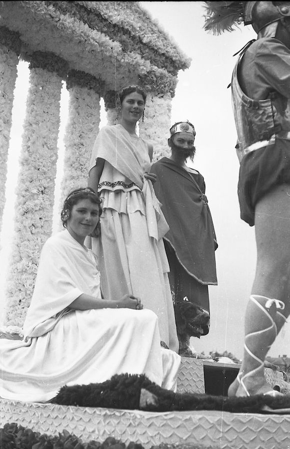 Saumur Mémoires de Fêtes - 1954