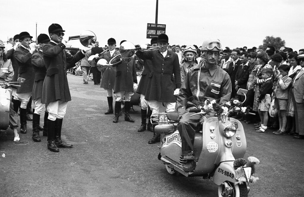 Saumur Mémoires de Fêtes - 1954