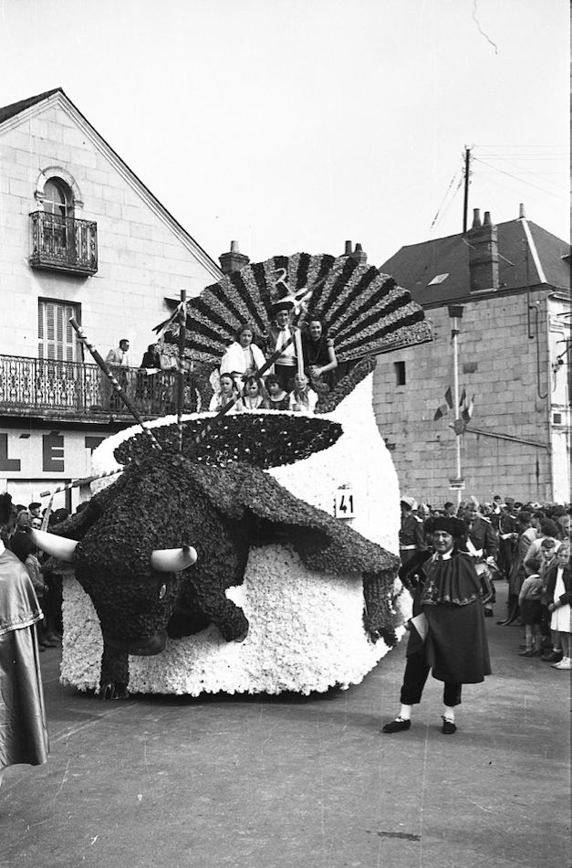 Saumur Mémoires de Fêtes - 1953