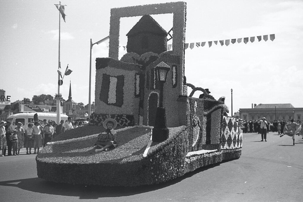 Saumur Mémoires de Fêtes - 1957
