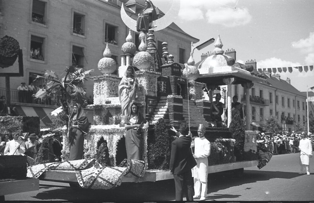 Saumur Mémoires de Fêtes - 1957