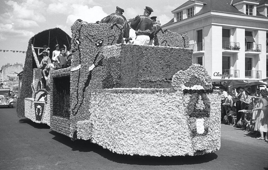 Saumur Mémoires de Fêtes - 1957